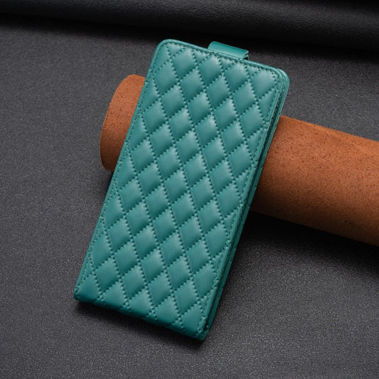 For Xiaomi Mi 11T / 11T Pro Diamond Lattice Vertical Flip Leather Phone Case(Green) by buy2fix