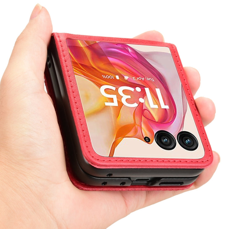 For Motorola Razr 50 Ultra Retro Texture Leather Phone Case(Red) by buy2fix