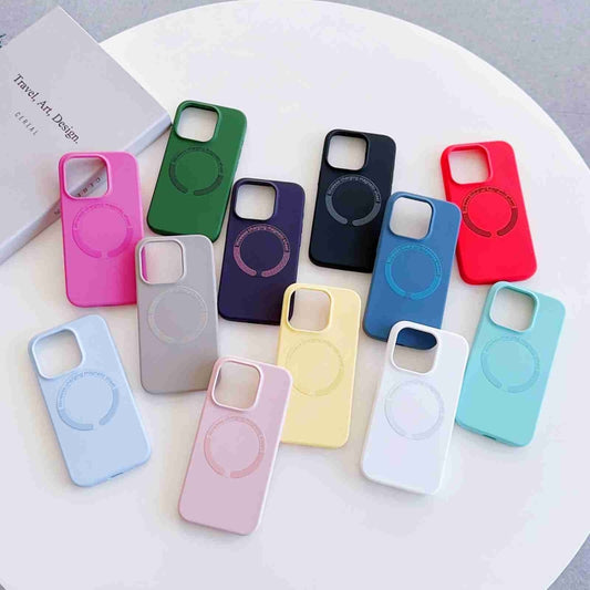 For iPhone 14 Pro MagSafe Magnetic Liquid Silicone Phone Case(Green) by buy2fix