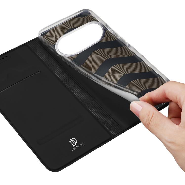 For Google Pixel 10 / 10 Pro DUX DUCIS Skin Pro Series Horizontal Flip Phone Leather Case(Black) - Google Cases by DUX DUCIS | Online Shopping UK | buy2fix