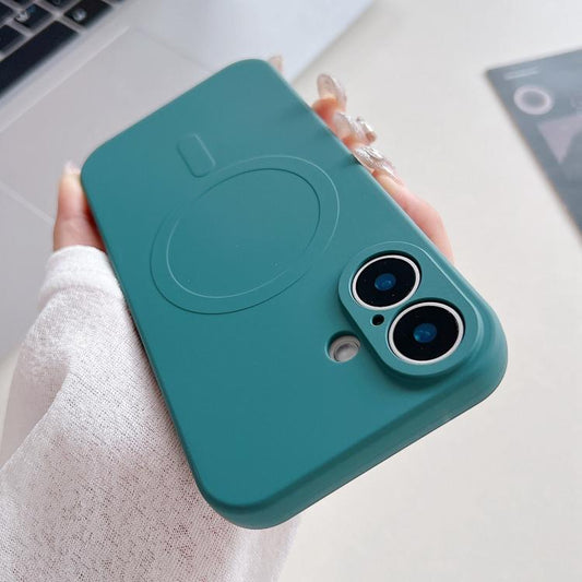 For iPhone 17 Solid Color Liquid Silicone MagSafe Magnetic Phone Case(Dark Green) - iPhone 17 Cases by buy2fix | Online Shopping UK | buy2fix