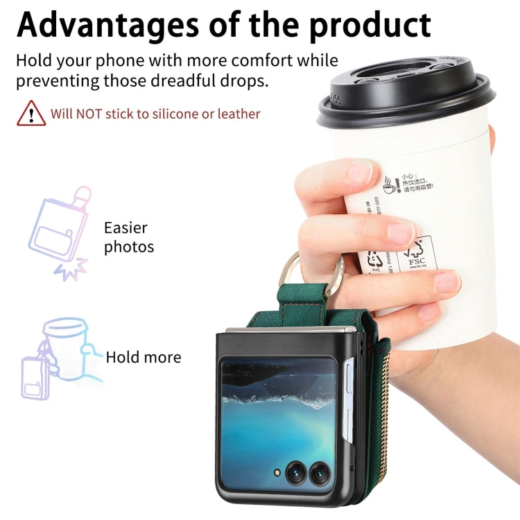 For Motorola Razr 40 Ultra Retro Skin-feel Ring Multi-card Wallet Phone Case(Green) by buy2fix