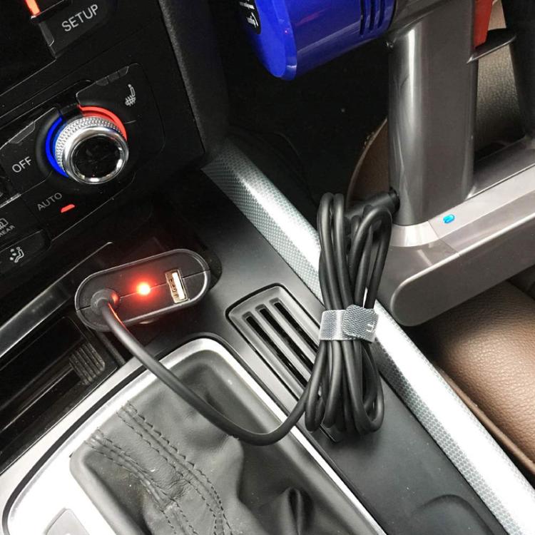 For Dyson DC30 / DC31 / DC34 / DC35 Cordless Vacuum Cleaner 24V0.38A Car Charger - For Dyson Accessories by buy2fix | Online Shopping UK | buy2fix