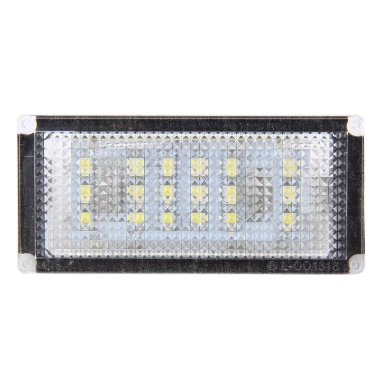 2 PCS License Plate Light with 18 SMD-3528 Lamps for BMW E46 2D M3,2004-2006,2W 120LM,6000K, DC12V (White Light) - License Plate Lights by buy2fix | Online Shopping UK | buy2fix