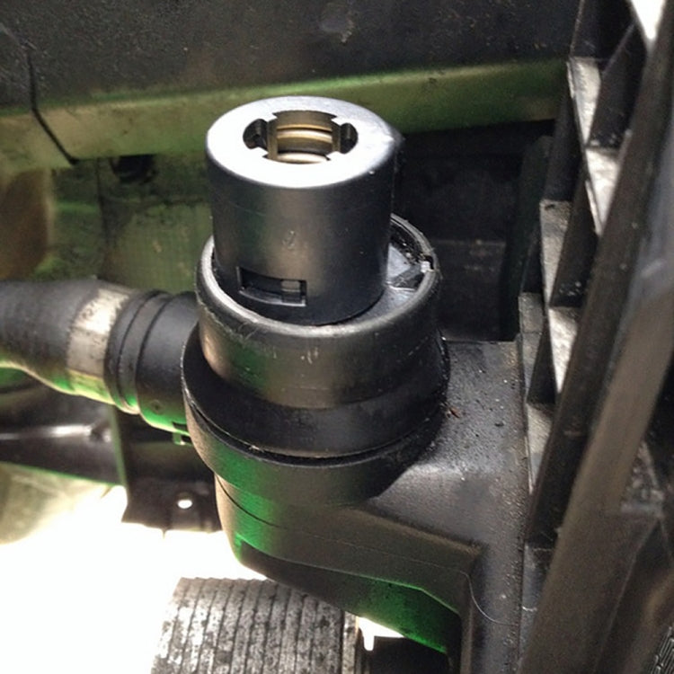 Car Oil Cooler Radiator Coolant Expansion Thermostat Tank 17111437362 for BMW E46 E53 E83 E85 E86 X3 by buy2fix