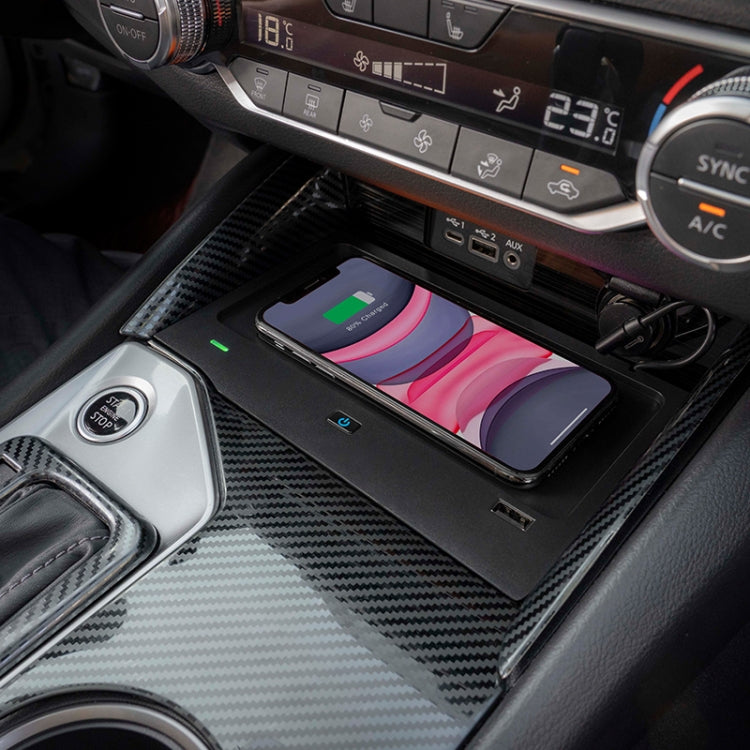 Car Qi Standard Wireless Charger 10W Quick Charging for Nissan Teana 2019-2020, Left Driving - Wireless Charging Pads by buy2fix | Online Shopping UK | buy2fix