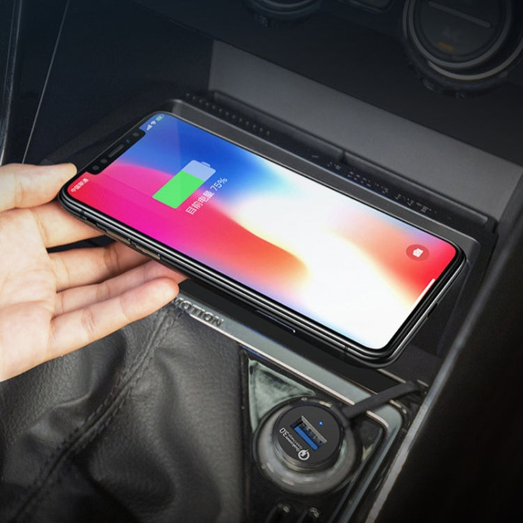 HFC-1032 Car Qi Standard Wireless Charger 10W Quick Charging for Volkswagen Tayron 2019-2022, Left Driving - Wireless Charging Pads by buy2fix | Online Shopping UK | buy2fix