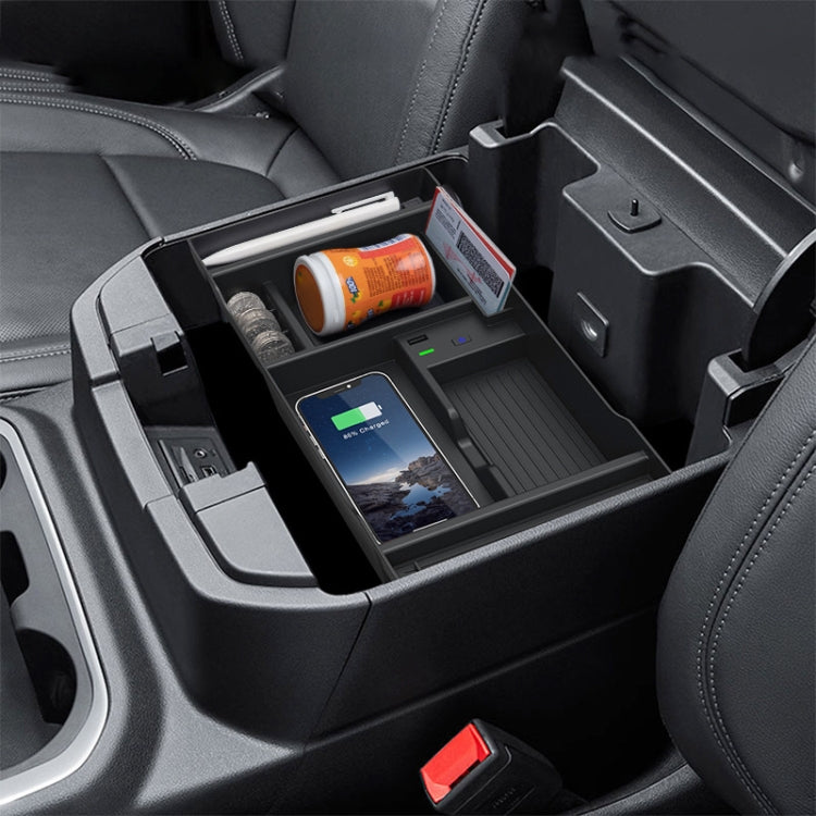Car Qi Standard Wireless Charger 15W Quick Charging for Chevrolet Silverado 2019-2022, Left and Right Driving - Wireless Charging Pads by buy2fix | Online Shopping UK | buy2fix