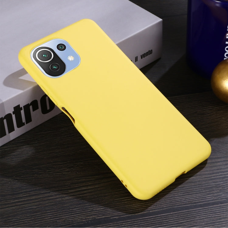 For Xiaomi Mi 11 Lite Solid Color Liquid Silicone Dropproof Full Coverage Protective Case(Yellow) - Xiaomi Cases by buy2fix | Online Shopping UK | buy2fix