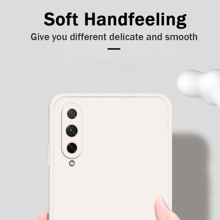 For Honor 20 Lite Solid Color Imitation Liquid Silicone Straight Edge Dropproof Full Coverage Protective Case(Blue) - Honor Cases by buy2fix | Online Shopping UK | buy2fix