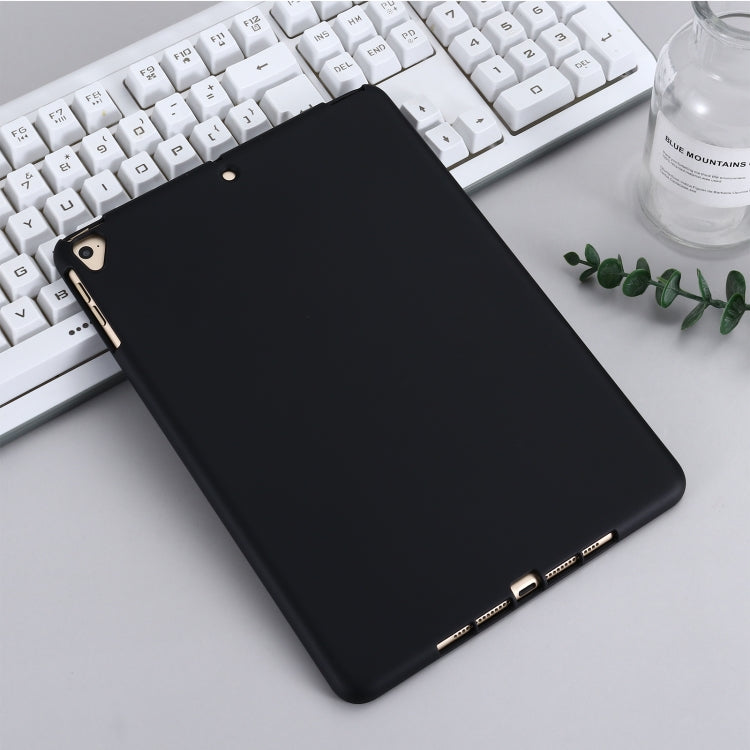Solid Color Liquid Silicone Dropproof Full Coverage Protective Case For iPad Air / 9.7 2017 / 9.7 2018 / Pro 9.7(Black) - iPad 9.7 (2018) & (2017) Cases by buy2fix | Online Shopping UK | buy2fix