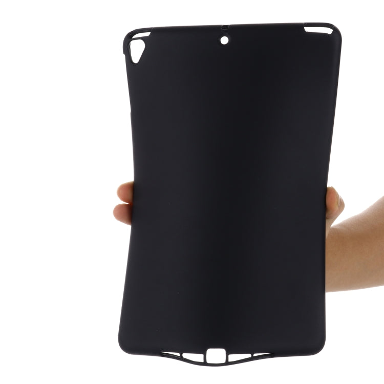 Solid Color Liquid Silicone Dropproof Full Coverage Protective Case For iPad Air / 9.7 2017 / 9.7 2018 / Pro 9.7(Black) - iPad 9.7 (2018) & (2017) Cases by buy2fix | Online Shopping UK | buy2fix