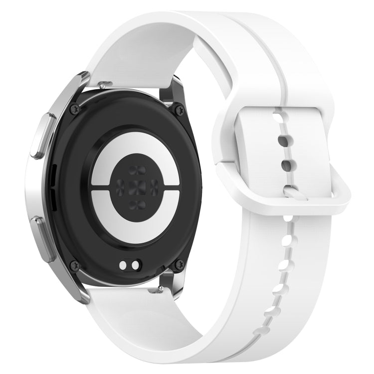 22mm Universal Flat Head Groove Silicone Watch Band(White) - 22mm Bands by buy2fix | Online Shopping UK | buy2fix