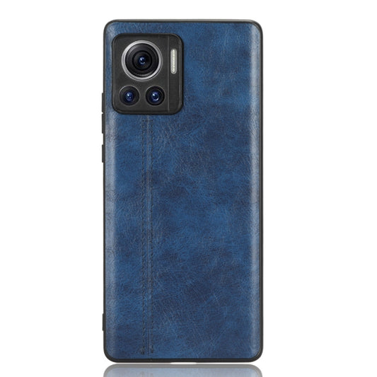 For Motorola Edge 30 Ultra / Moto X30 Pro Sewing Cow Pattern Skin PC + PU + TPU Phone Case(Blue) by buy2fix