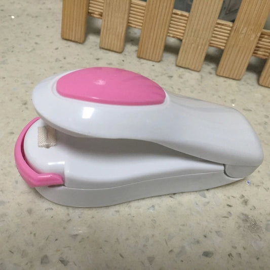 Portable Mini Heat Sealing Machine Impulse Sealer Seal Packing Plastic Bag Sealing Clamp, Random Color Delivery by buy2fix