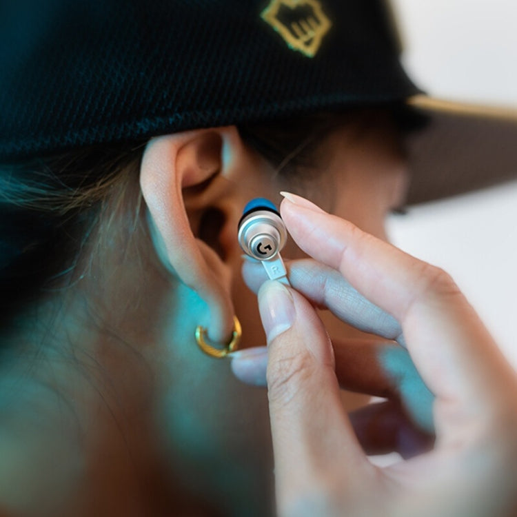 Logitech G333 In-ear Gaming Wired Earphone with Microphone, Standard Version(Purple) by Logitech