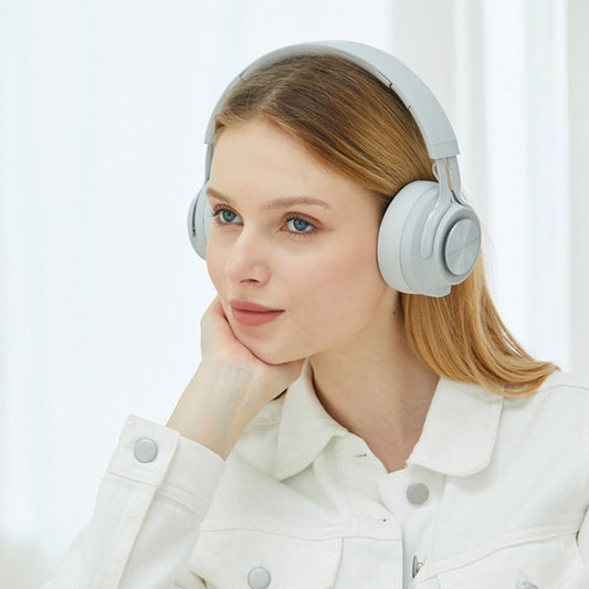 P1 Wireless Bluetooth 5.0 Stereo Soft Leather Earmuffs Foldable Headset Built-in Mic for PC / Cell Phones(Gray) by buy2fix