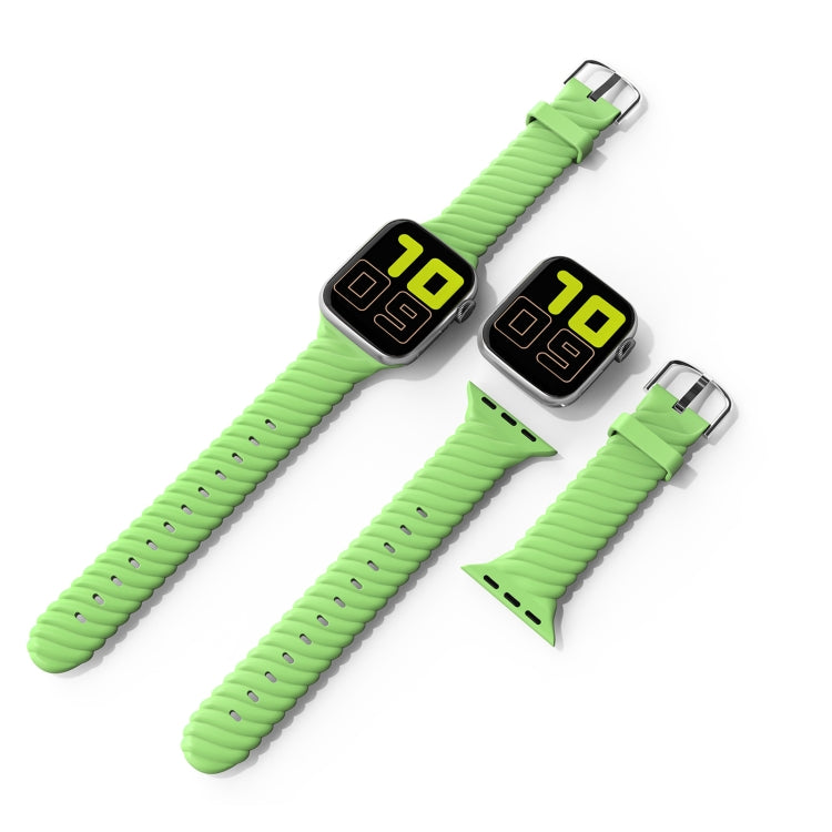 Solid Color Twist Silicone Watch Band For Apple Watch Ultra 49mm&Watch Ultra 2 49mm / Series 9&8&7 45mm / SE 3&SE 2&6&SE&5&4 44mm / 3&2&1 42mm(Yellow Green) by buy2fix