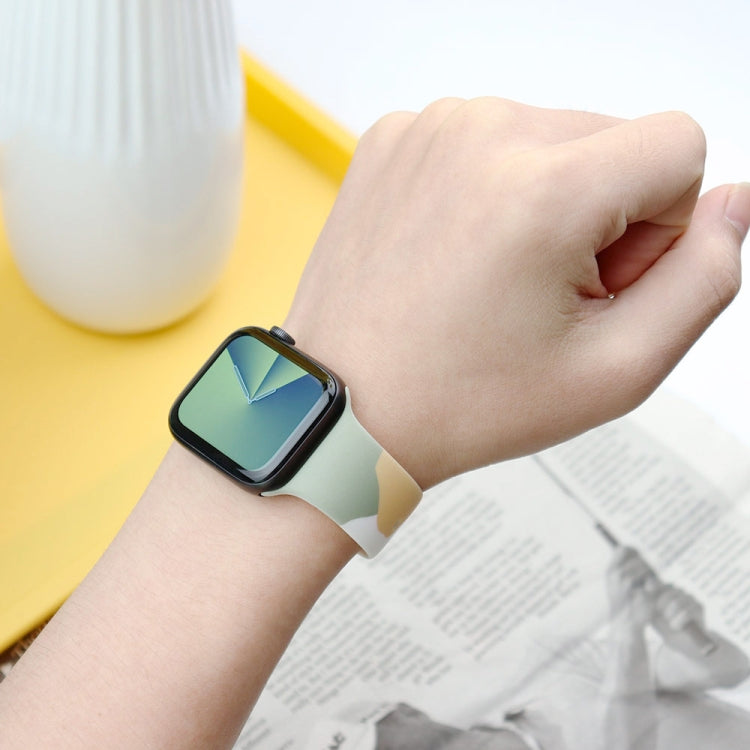 Morandi Series Contrast Color Silicone Watch Band For Apple Watch Series 9&8&7 41mm / SE 3&SE 2&6&SE&5&4 40mm / 3&2&1 38mm(Green Snow Orange) by buy2fix