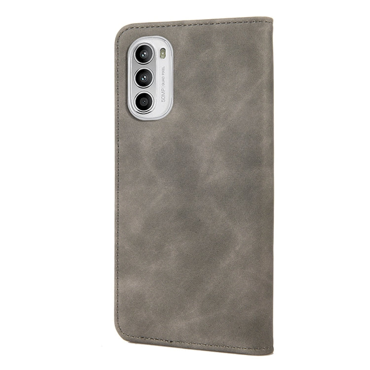 For Motorola Moto G52 Skin Feel Splicing Leather Phone Case(Grey) by buy2fix