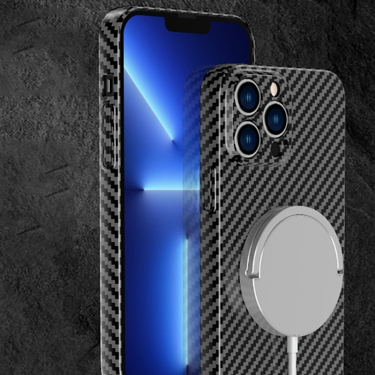 For iPhone 14 Carbon Fiber Texture MagSafe Magnetic Phone Case (Green) by buy2fix