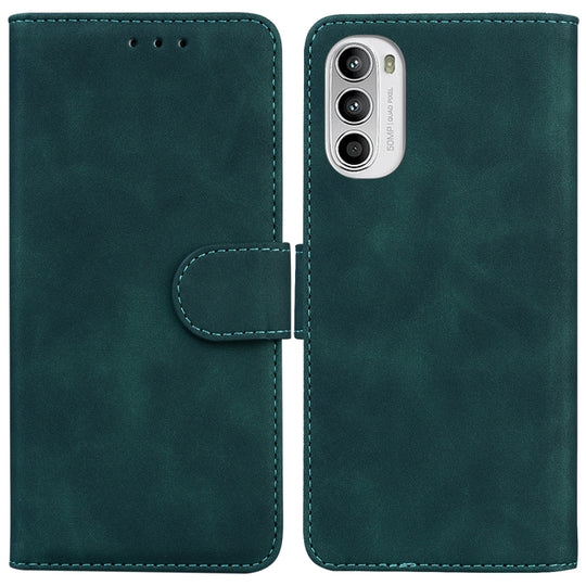 For Motorola Moto G62 5G Skin Feel Pure Color Flip Leather Phone Case(Green)