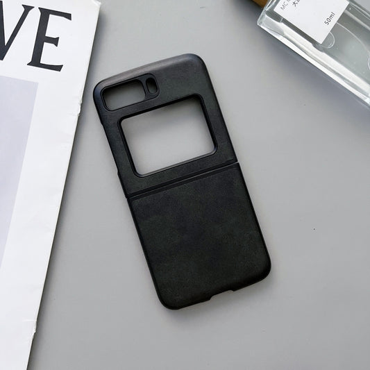 For Motorola Moto Razr 2022 Two-color Cowhide Texture Top-grain Leather Phone Case(Black) by buy2fix