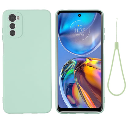 For Motorola Moto E32 4G Solid Color Liquid Silicone Dropproof Full Coverage Phone Case(Green) by buy2fix