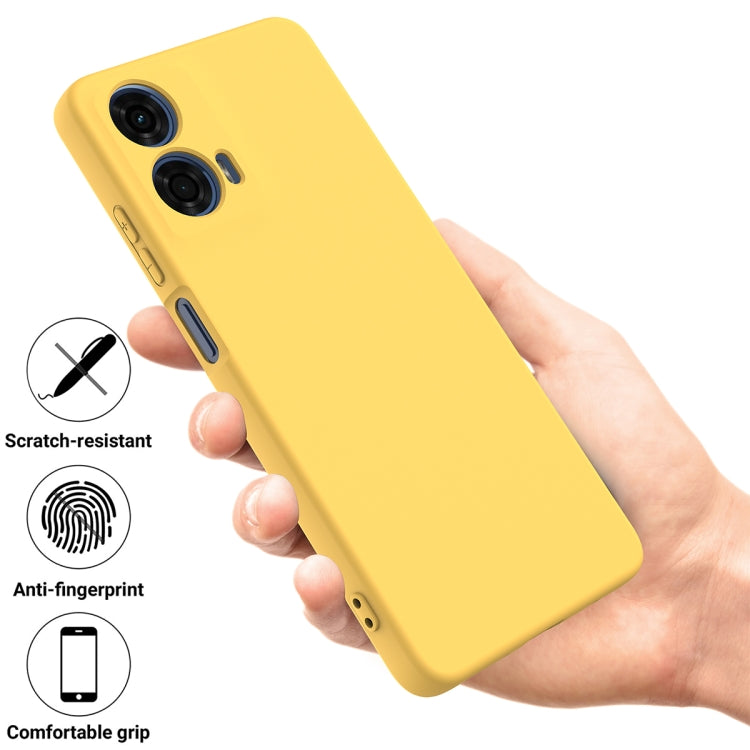 For Motorola Moto G04 / G24 Solid Color Liquid Silicone Dropproof Full Coverage Phone Case(Yellow) by buy2fix