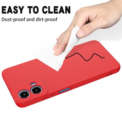 For Motorola Moto G34 Solid Color Liquid Silicone Dropproof Full Coverage Phone Case(Red) by buy2fix