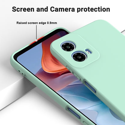 For Motorola Moto G34 Solid Color Liquid Silicone Dropproof Full Coverage Phone Case(Green) by buy2fix