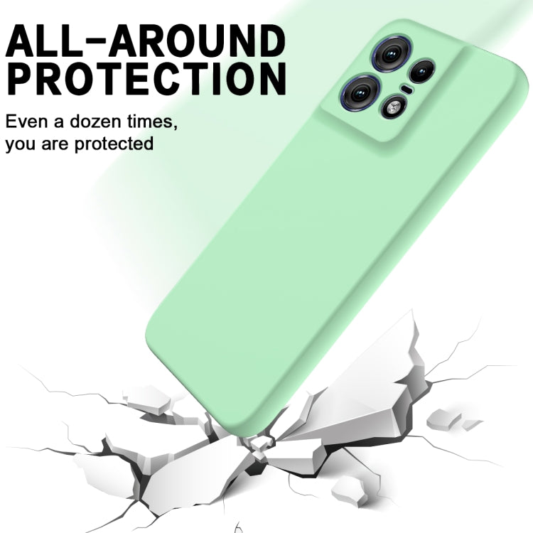 For Motorola Edge 50 Pro Solid Color Liquid Silicone Dropproof Full Coverage Phone Case(Green) by buy2fix