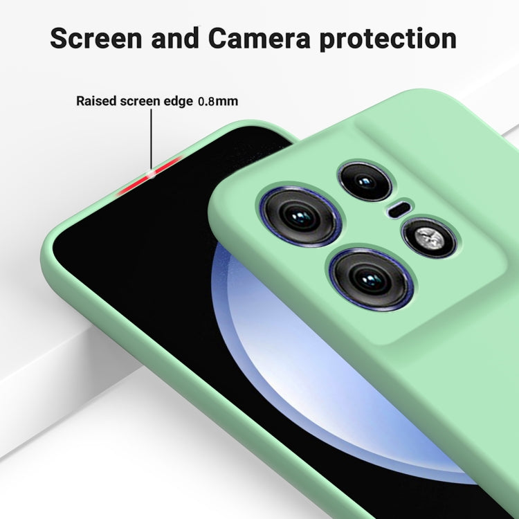 For Motorola Edge 50 Pro Solid Color Liquid Silicone Dropproof Full Coverage Phone Case(Green) by buy2fix