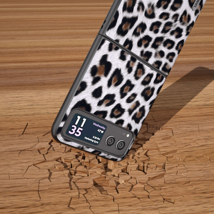 For Motorola Razr 40 ABEEL Black Edge Leopard Phone Case(Silver Leopard) by buy2fix