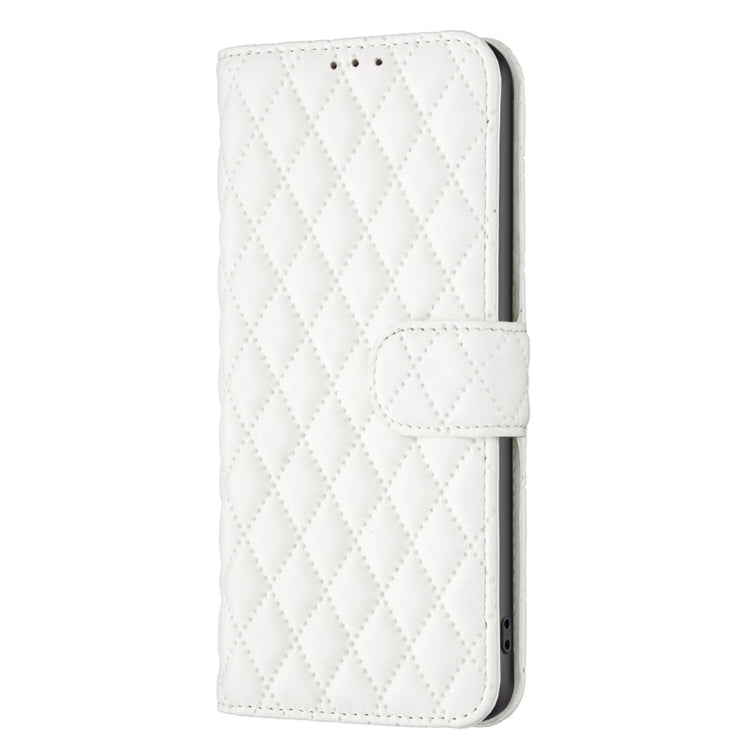 For iPhone 16 Pro Max Diamond Lattice Wallet Flip Leather Phone Case(White) by buy2fix
