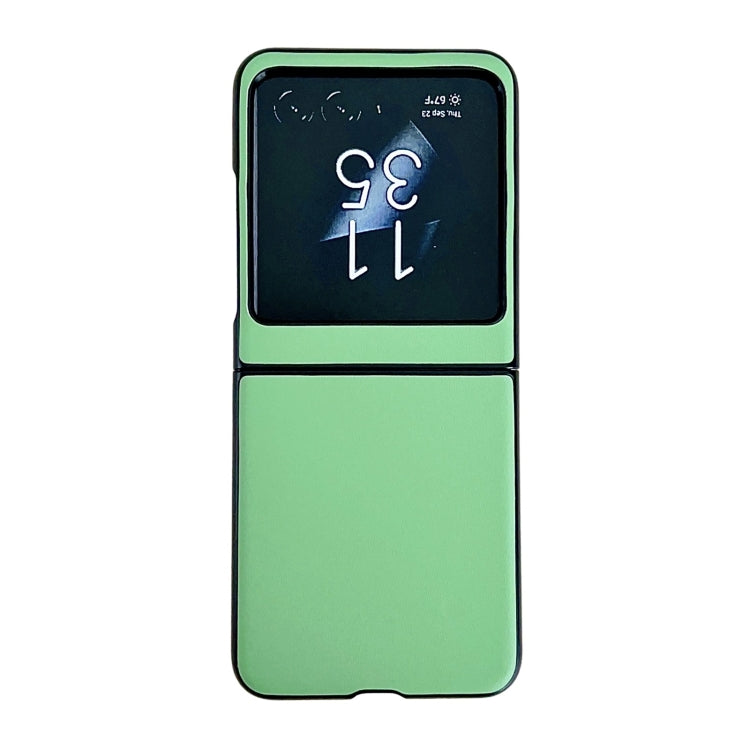For Motorola Razr 40 Ultra Solid Color Leather Texture Phone Case(Green) by buy2fix