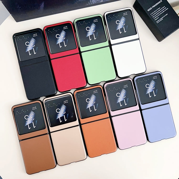 For Motorola Razr 50 Solid Color Leather Texture Phone Case(Green) by buy2fix