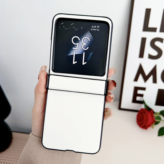 For Motorola Razr 40 Ultra Solid Color Leather Texture Three-stage Phone Case(White) by buy2fix