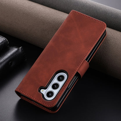 EDA005681507A_6.jpg@3b8f9b544c574c0c71b1e6c406d61817