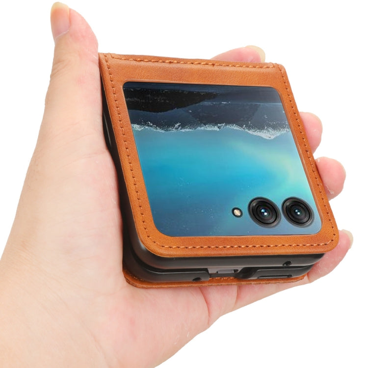 For Motorola Razr 40 Ultra Retro Texture Leather Phone Case(Brown) by buy2fix