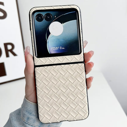 For Motorola Razr 40 Ultra Woven Texture Folding PU Phone Case(Gold) by buy2fix