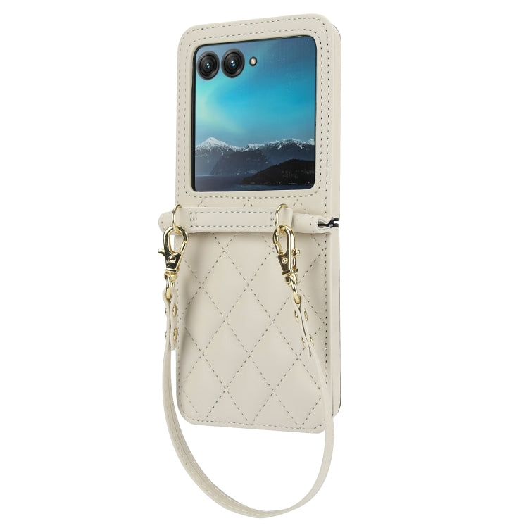 For Motorola Razr 40 Ultra Rhombic Texture Phone Case with Long & Short Lanyard(White) by buy2fix