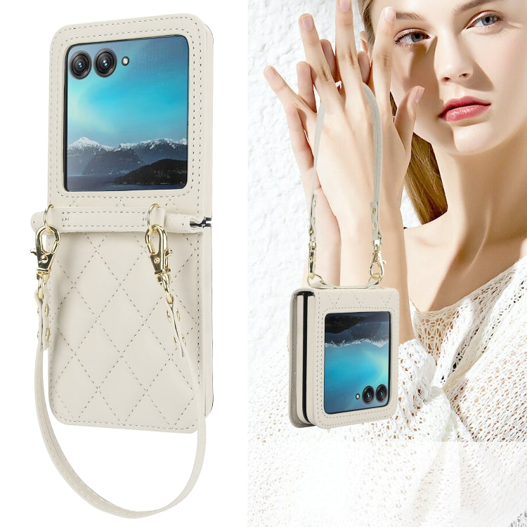 For Motorola Razr 40 Ultra Rhombic Texture Phone Case with Long & Short Lanyard(White) by buy2fix