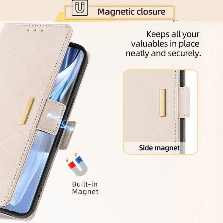 For Motorola Moto G Play 4G 2024 Crossbody Chain Leather Phone Case(White) by buy2fix