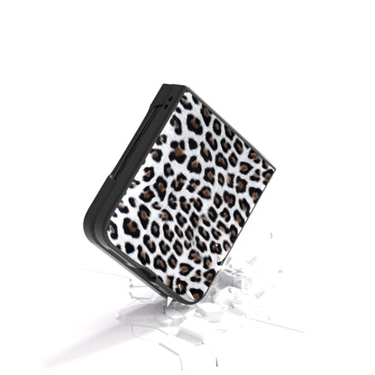 For Motorola Razr 50 Ultra Black Edge Leopard Phone Case(Silver Leopard) by buy2fix
