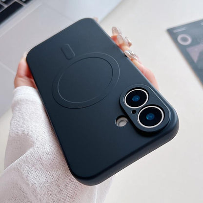 For iPhone 17 Solid Color Liquid Silicone MagSafe Magnetic Phone Case(Black) - iPhone 17 Cases by buy2fix | Online Shopping UK | buy2fix