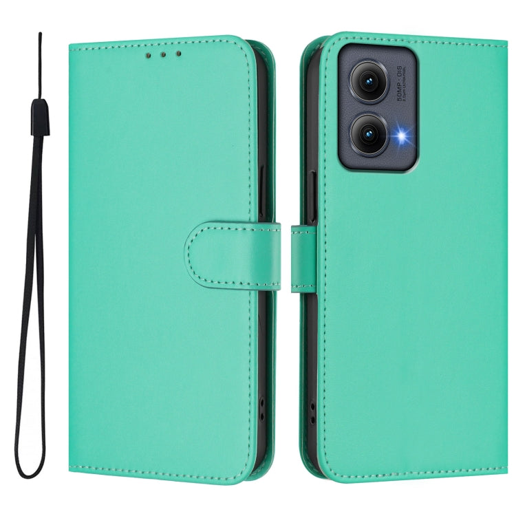 For Motorola Edge 5G 2024 Skin Feel Solid Color Leather Phone Case with Lanyard(Green) by buy2fix