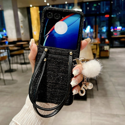 For Motorola Razr 40 Ultra Handbag Design Plush Ball Plaid Fabric PC Phone Case(Black) by buy2fix
