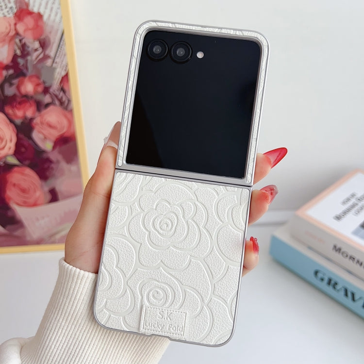 For Motorola Razr 50 / 50 Ultra Camellia Plaid Fabric DIY PC Phone Case(White) by buy2fix