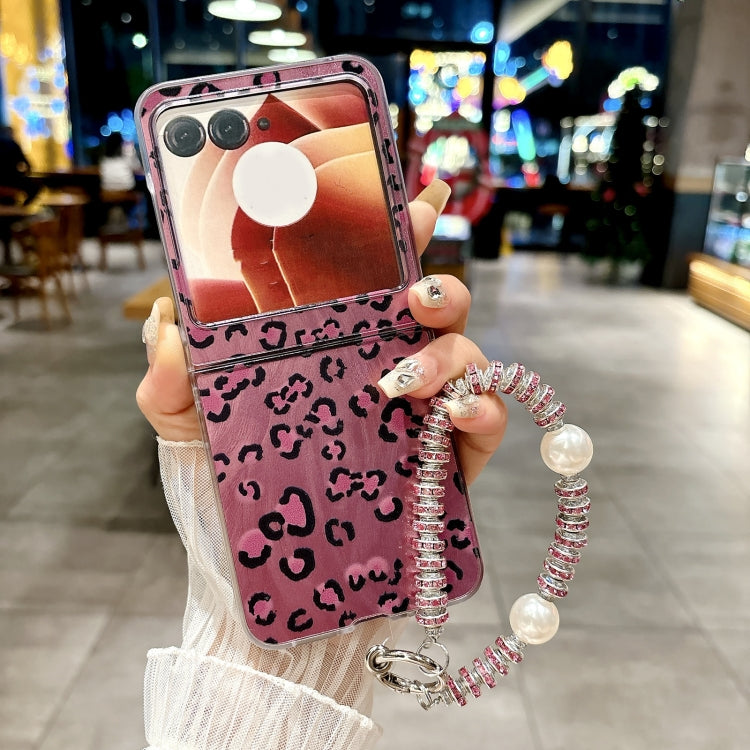 For Motorola Razr 50 Feather Leopard Pattern Integrated Phone Case with Bracelet(Purple) by buy2fix